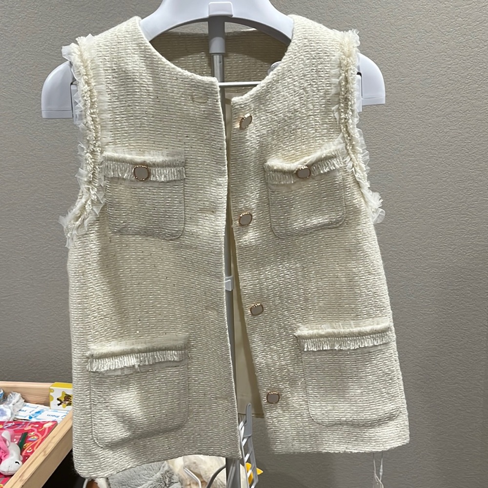 Women tweed vest